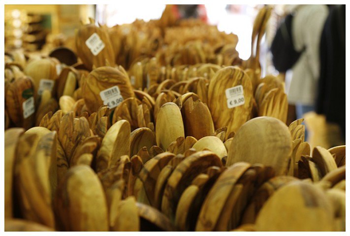 Wooden spoons in plentiful supply