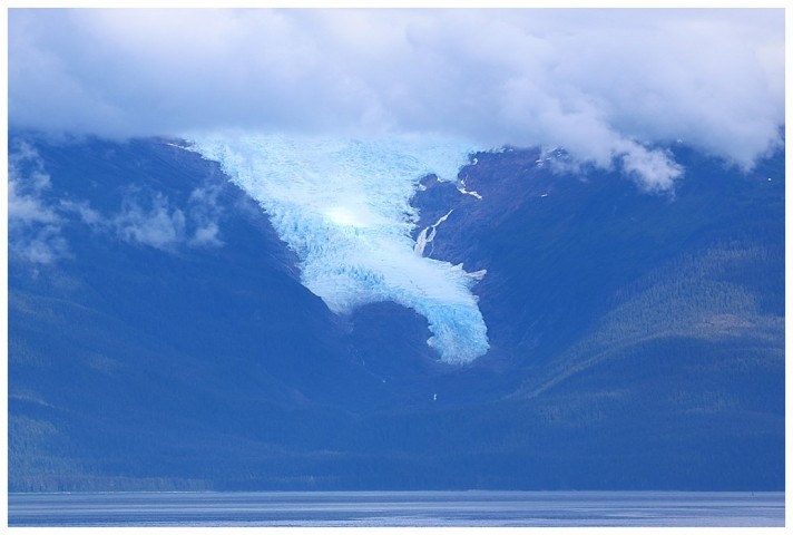The 'Sumdum" hanging glacier, Tracy Arm