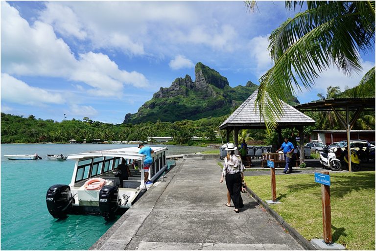 Papeete, Moorea and Bora Bora | Captain, who's driving?